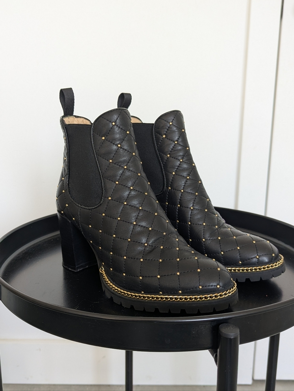 Ron White Elliana Quilted Leather Stud Ankle Boots Black EU 37 Vibram Sole Luxur